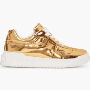 Valentino Garavani Stud Metallic Sneakers